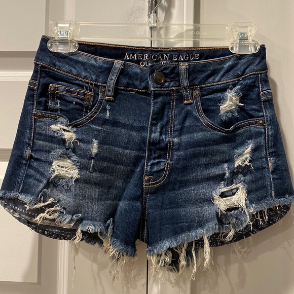 American Eagle Distressed Denim Short Short - Picture 1 of 4
